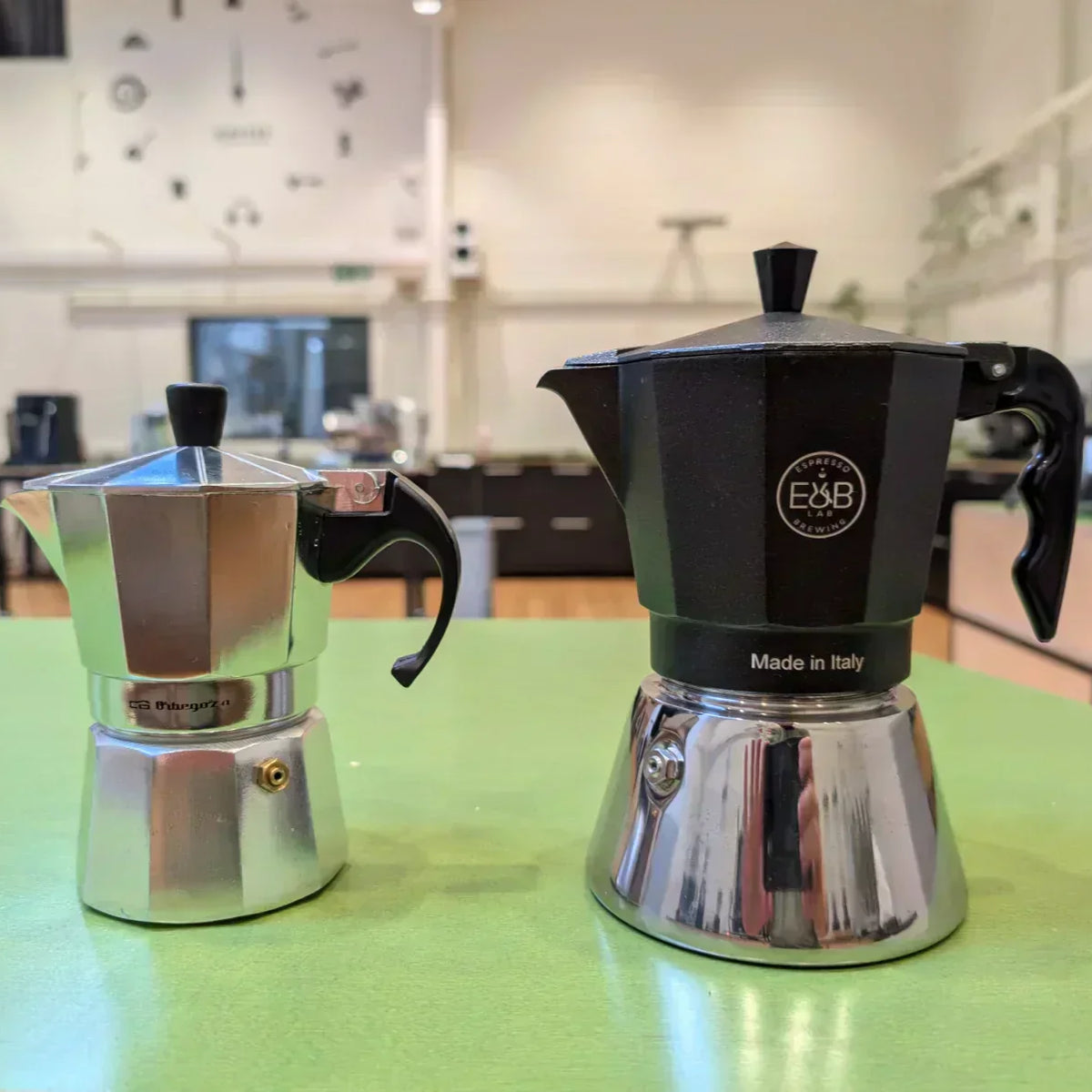 Moka Pot: Brewing Guide, Recipes and Barista Tips